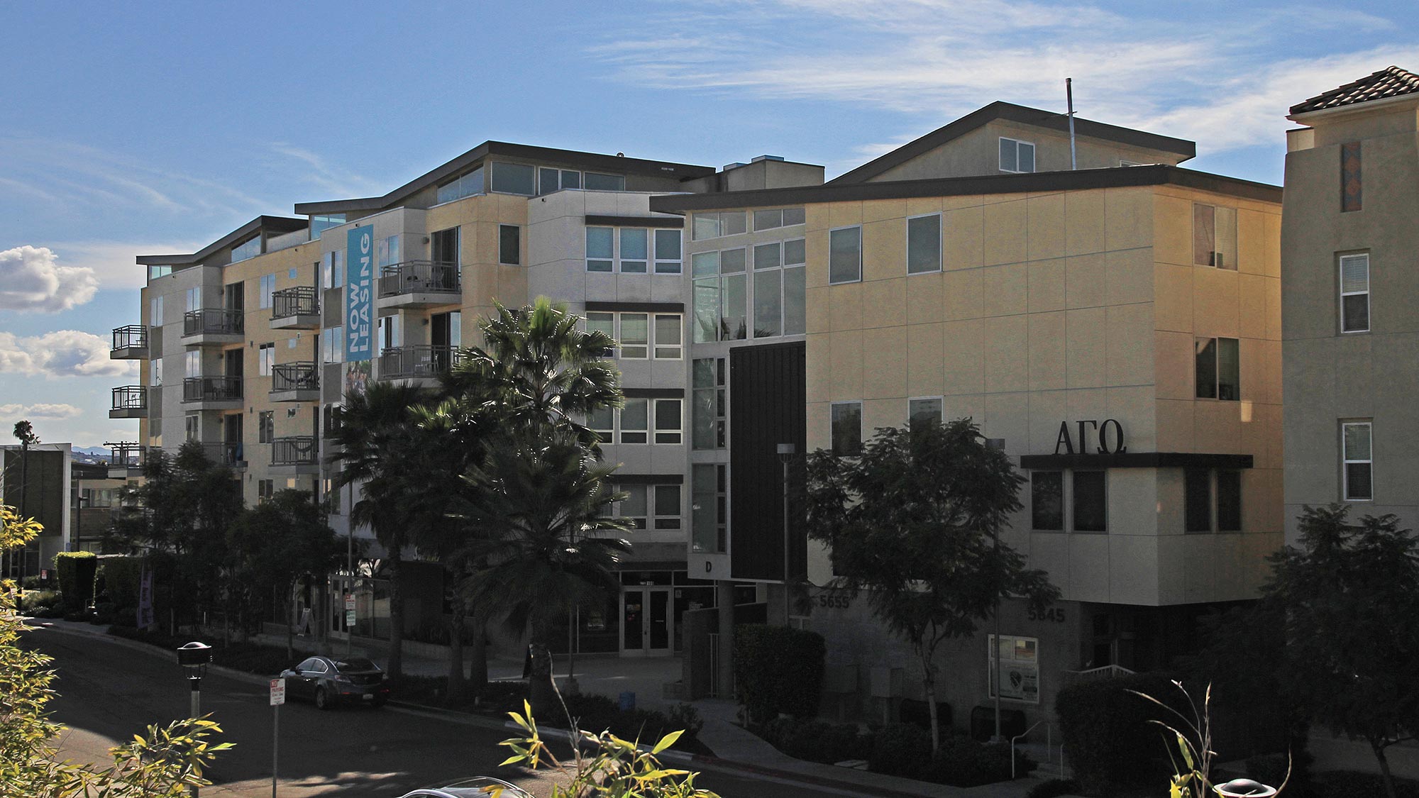 Paseo Place Luxury Apartments Wiseman Rohy